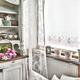 Modne wnętrza w stylu shabby chic. Jak łączyć stare z nowym w wystroju wnętrz? Modne wnętrza w stylu shabby chic. Jak łączyć stare z nowym w wystroju wnętrz?
